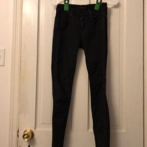 Joe’s Jeans. Black. Skinny ankle. Mid rise